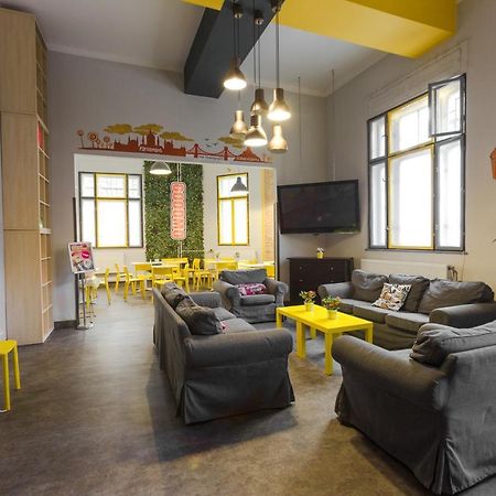 Goodmo House Hostel Boedapest Buitenkant foto