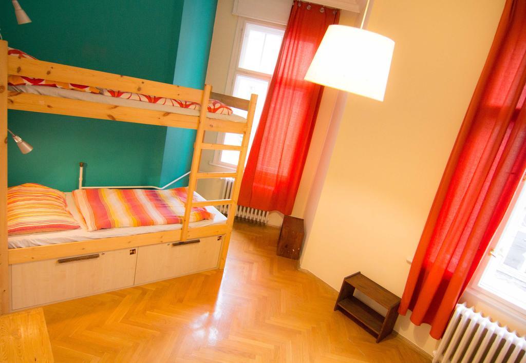 Goodmo House Hostel Boedapest Kamer foto