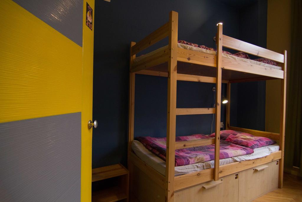 Goodmo House Hostel Boedapest Kamer foto