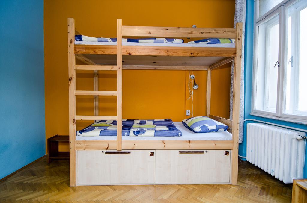 Goodmo House Hostel Boedapest Buitenkant foto