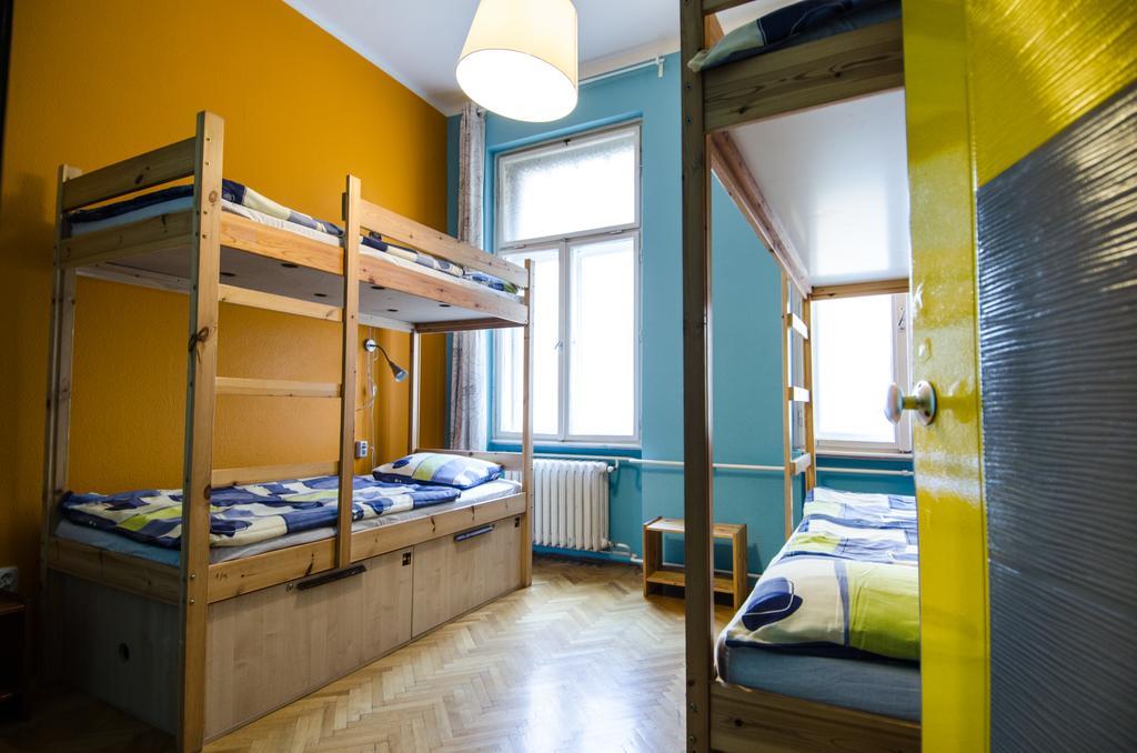 Goodmo House Hostel Boedapest Buitenkant foto