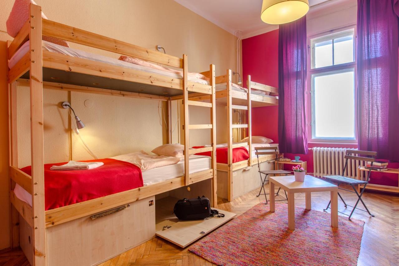 Goodmo House Hostel Boedapest Buitenkant foto